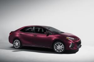 Toyota Corolla SE 50th Anniversary 2016 года (US)